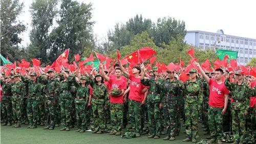如何与男朋友的妈妈相处？游戏画面